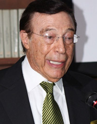 Miguel Alem&aacute;n Velasco